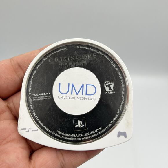 Crisis Core: Final Fantasy VII (Sony PSP, 2008) *Game Only - Picture 2 of 4